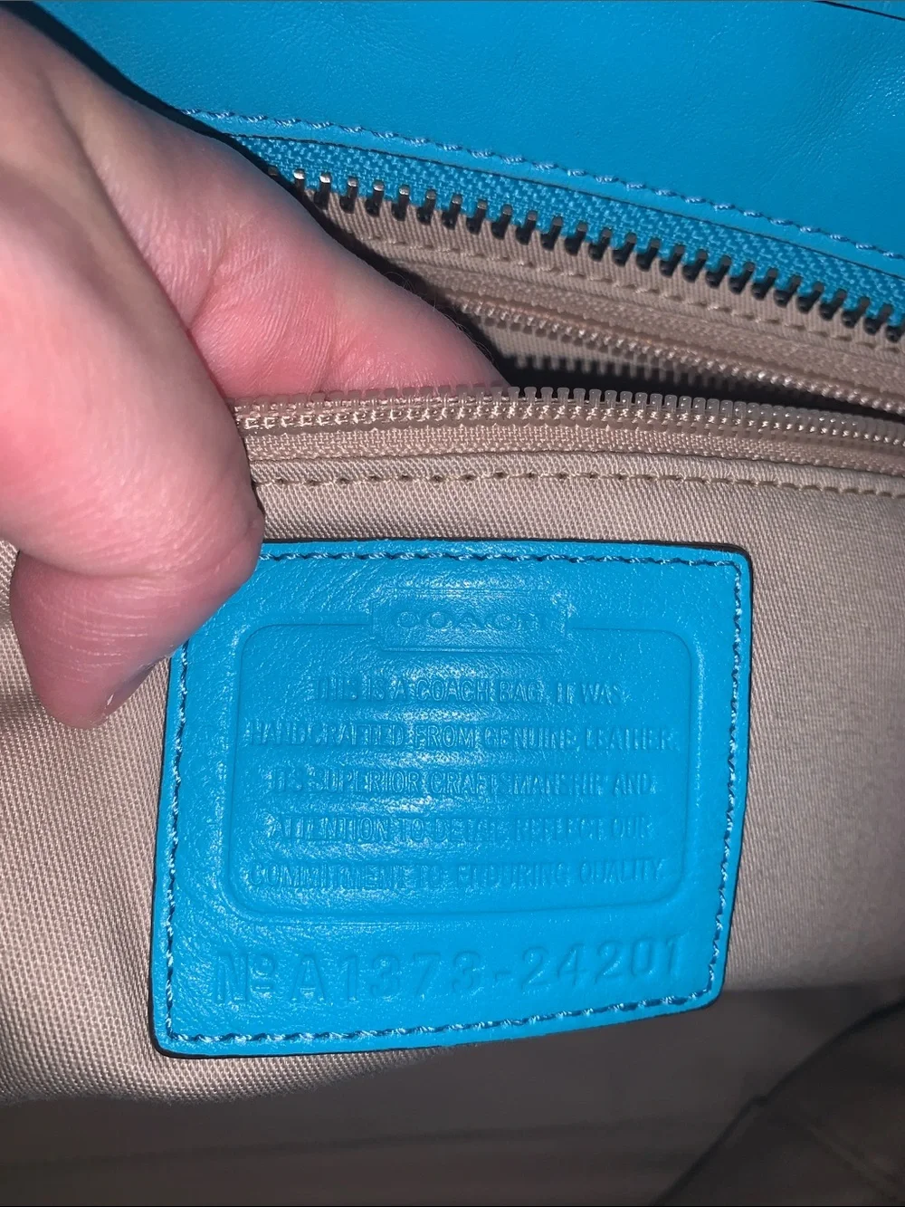 Coach Legacy Candace Caryall Tote Handbag in Robins Egg Blue with COA - Picture 11 of 13